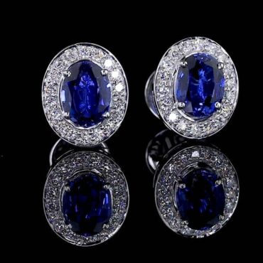 Robbie Drift <span class="diamond">Hidden Halo Ring</span>