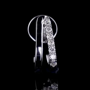 Uiseag Dawn <span class="diamond">Solitaire Earrings</span>