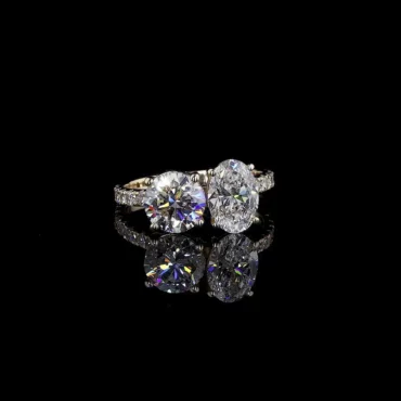 Bonailie Flame <span class="diamond">Hidden Halo Ring</span>