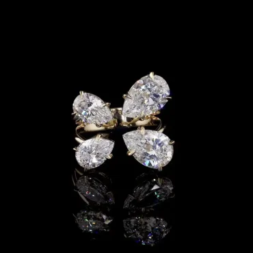 Roon Whisper <span class="diamond">Pave Ring</span>