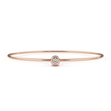 Tarbert Beauty <span class="diamond">Solitaire Oval Bracelet</span>