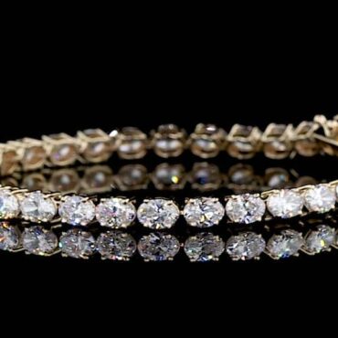 Kirkton Flame <span class="diamond">Tennis Bracelet</span>