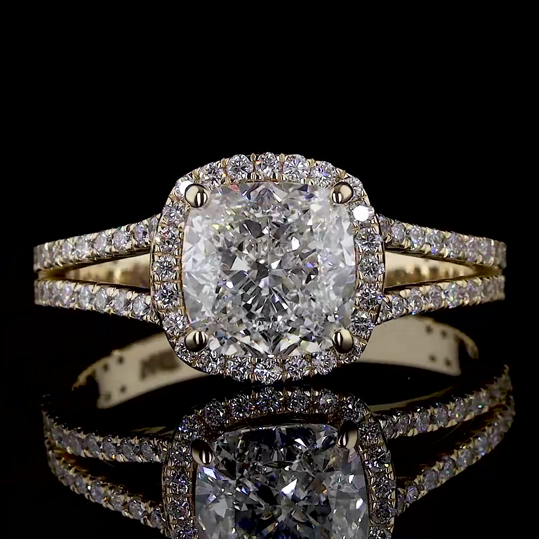 Latheron Cushion <span class="diamond">Halo 2ct Diamond Ring</span>