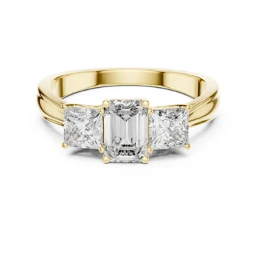 Finsbury Lane <span class="diamond">Three Stone 0.7ct Ring</span>