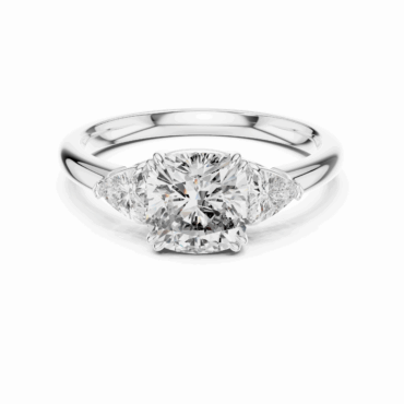 Hyde Park <span class="diamond">Three Stone 2ct Ring</span>